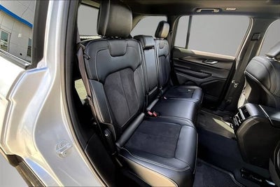 2025 Jeep Grand Cherokee Altitude X 4x4