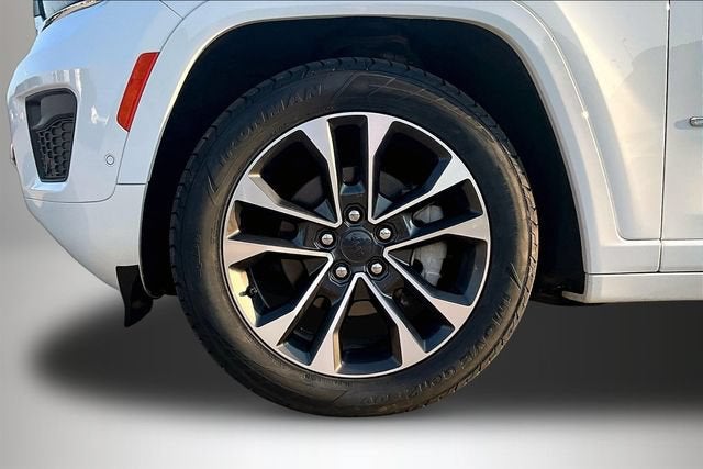 2023 Jeep Grand Cherokee Overland