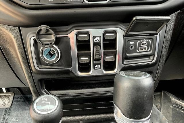 2021 Jeep Gladiator Overland 4x4
