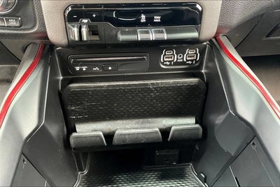 2019 RAM 1500 Rebel Quad Cab 4x4 6'4" Box