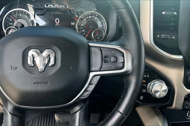 2020 RAM 1500 Laramie Crew Cab 4x4 5'7" Box