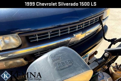 1999 Chevrolet Silverado 1500 LS