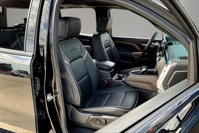 2024 GMC Canyon Denali