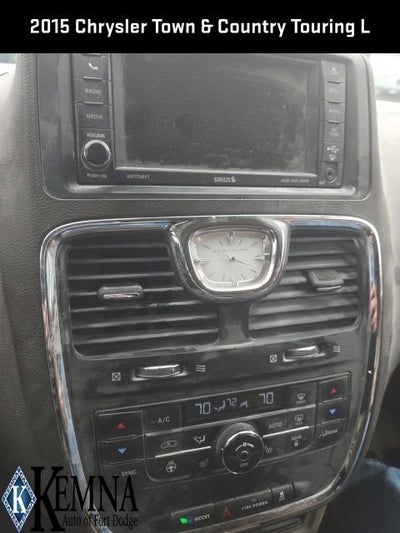 2015 Chrysler Town & Country Touring-L