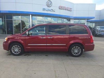 2014 Chrysler Town & Country Touring-L
