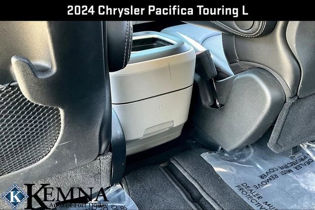 2024 Chrysler Pacifica Touring L AWD