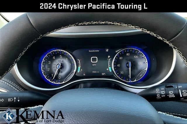 2024 Chrysler Pacifica Touring L AWD