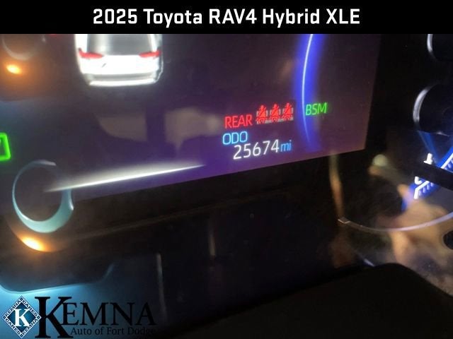 2025 Toyota RAV4 Hybrid XLE