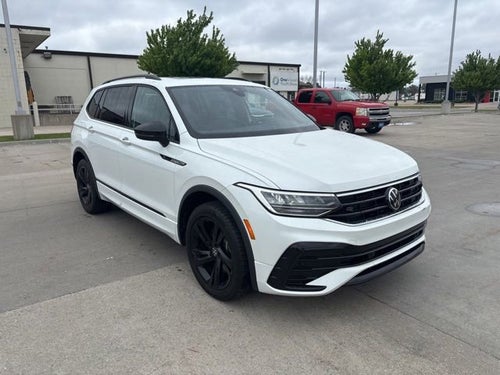 2023 Volkswagen Tiguan 2.0T SE R-Line Black