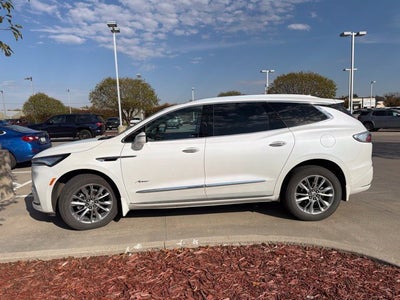 2023 Buick Enclave Avenir