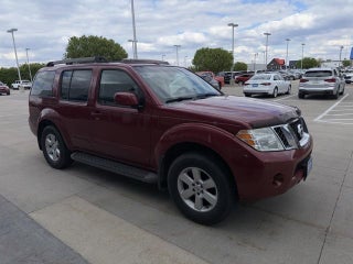 2008 Nissan Pathfinder SE