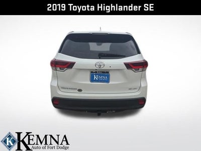 2019 Toyota Highlander SE
