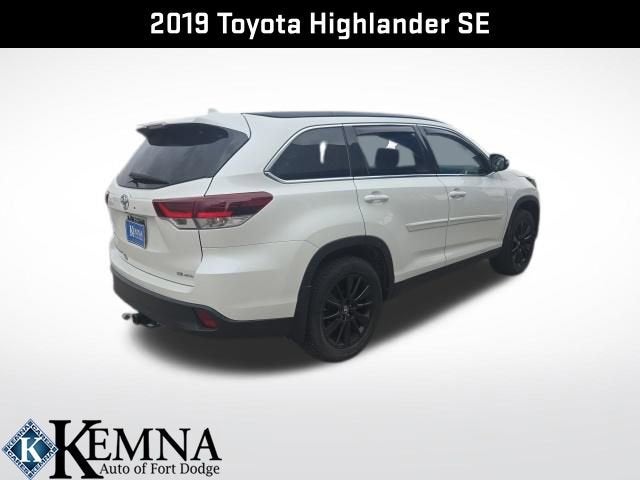 2019 Toyota Highlander SE