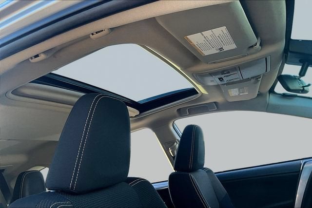 2018 Toyota RAV4 Hybrid XLE