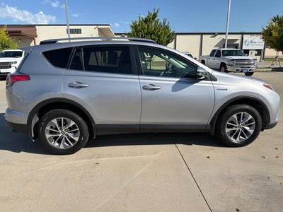 2018 Toyota RAV4 Hybrid XLE