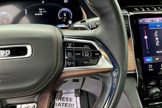 2022 Jeep Grand Cherokee Summit 4x4