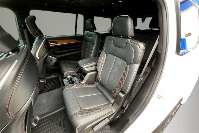 2023 Jeep Grand Cherokee L Summit Reserve 4x4