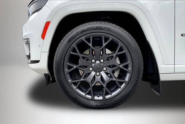 2023 Jeep Grand Cherokee L Summit Reserve 4x4