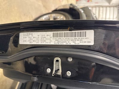 2018 RAM 1500 Laramie Crew Cab 4x4 5'7' Box