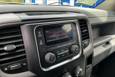 2017 RAM 1500 Tradesman Crew Cab 4x4 6'4' Box