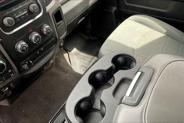 2017 RAM 1500 Tradesman Crew Cab 4x4 6'4' Box