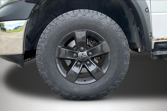 2017 RAM 1500 Tradesman Crew Cab 4x4 6'4' Box
