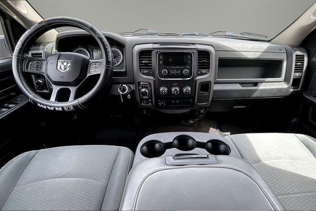 2017 RAM 1500 Tradesman Crew Cab 4x4 6'4' Box