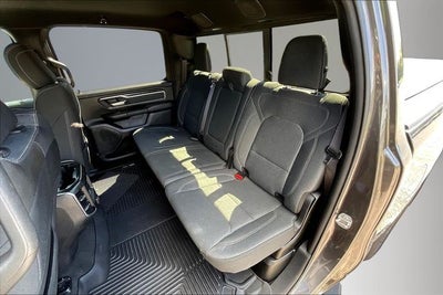 2022 RAM 1500 Big Horn Crew Cab 4x4 5'7' Box