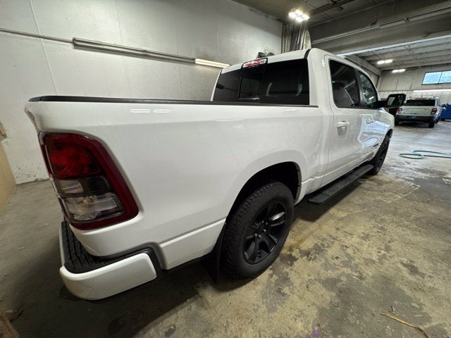 2020 RAM 1500 Big Horn Crew Cab 4x4 5'7' Box