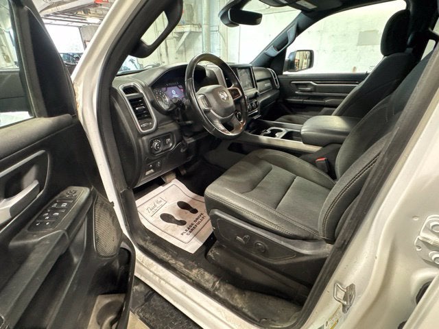 2020 RAM 1500 Big Horn Crew Cab 4x4 5'7' Box