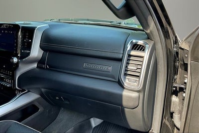 2024 RAM 1500 Laramie Crew Cab 4x4 5'7' Box