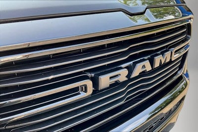 2024 RAM 1500 Laramie Crew Cab 4x4 5'7' Box