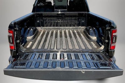2024 RAM 1500 Laramie Crew Cab 4x4 5'7' Box