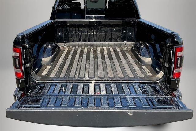 2024 RAM 1500 Laramie Crew Cab 4x4 5'7' Box