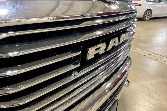 2020 RAM 1500 Laramie Longhorn Crew Cab 4x4 5'7' Box