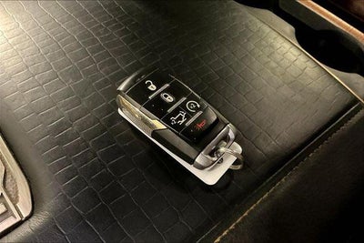2020 RAM 1500 Laramie Longhorn Crew Cab 4x4 5'7' Box