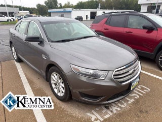 2013 Ford Taurus SE