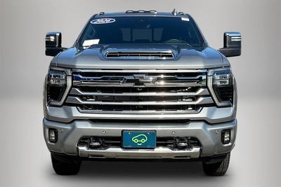 2026 Chevrolet Silverado 3500 HD Crew Cab, Long Bed, High Country Dual Rear Wheel, RWD