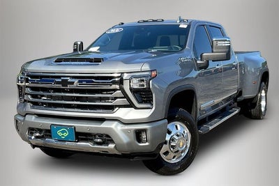 2026 Chevrolet Silverado 3500 HD Crew Cab, Long Bed, High Country Dual Rear Wheel, RWD