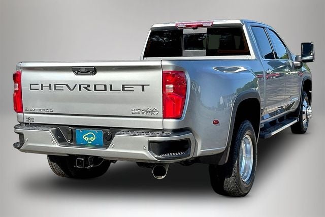 2026 Chevrolet Silverado 3500 HD Crew Cab, Long Bed, High Country Dual Rear Wheel, RWD