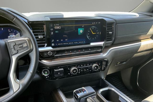 2023 Chevrolet Silverado 1500 4WD Crew Cab Short Bed RST