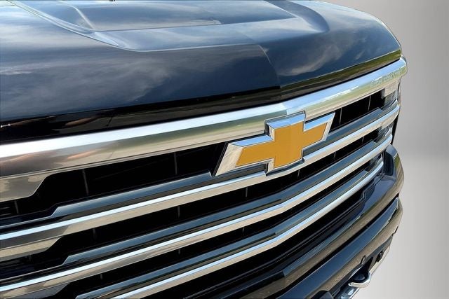 2025 Chevrolet Silverado 1500 4WD Crew Cab Short Bed High Country
