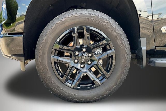 2025 Chevrolet Silverado 1500 4WD Crew Cab Short Bed High Country