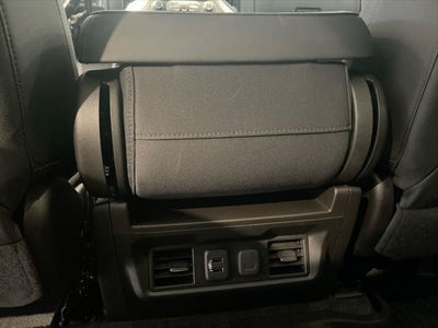 2020 Chevrolet Silverado 1500 4WD Crew Cab Short Bed RST