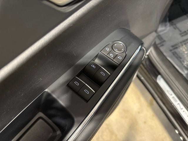 2024 GMC Acadia AWD Denali