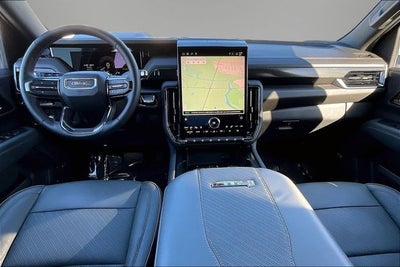 2025 GMC Yukon 4WD AT4