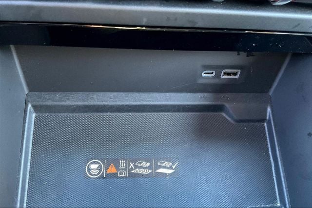 2025 GMC Yukon 4WD AT4