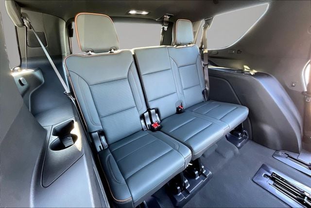 2025 GMC Yukon 4WD AT4