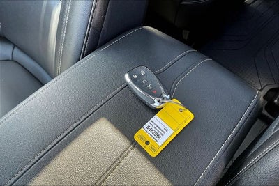 2023 Chevrolet Traverse AWD LT Leather