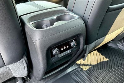 2025 Chevrolet Traverse AWD Z71